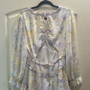 Size large dress. Never worn